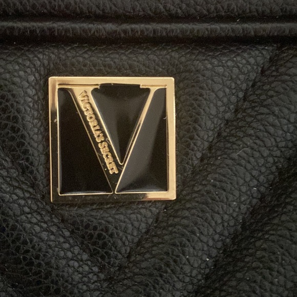 Slightly use black Victoria Secret shoulder bag - Picture 2 of 3